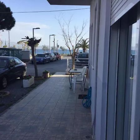 Seaside 2 * カラマタ